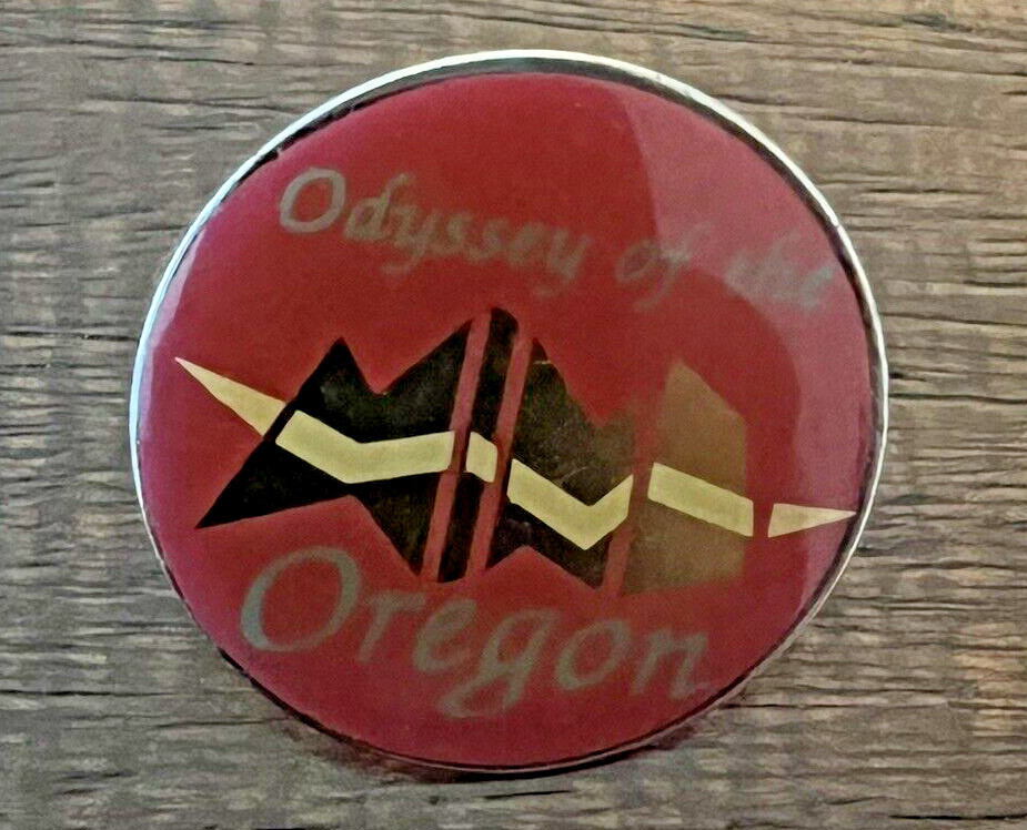 Vintage Oregon Odyssey of the Mind Hat Lapel Vest Souvenir Pin (PL0202)