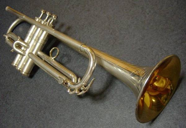 VINTAGE CONN 22B NEW YORK SYMPHONY MODEL 1934