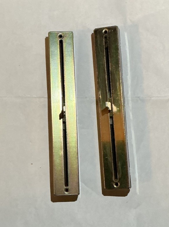 Pair of Gold Metal Crossfader/Fader Slider Potentiometers for DJ Turntable Mixer