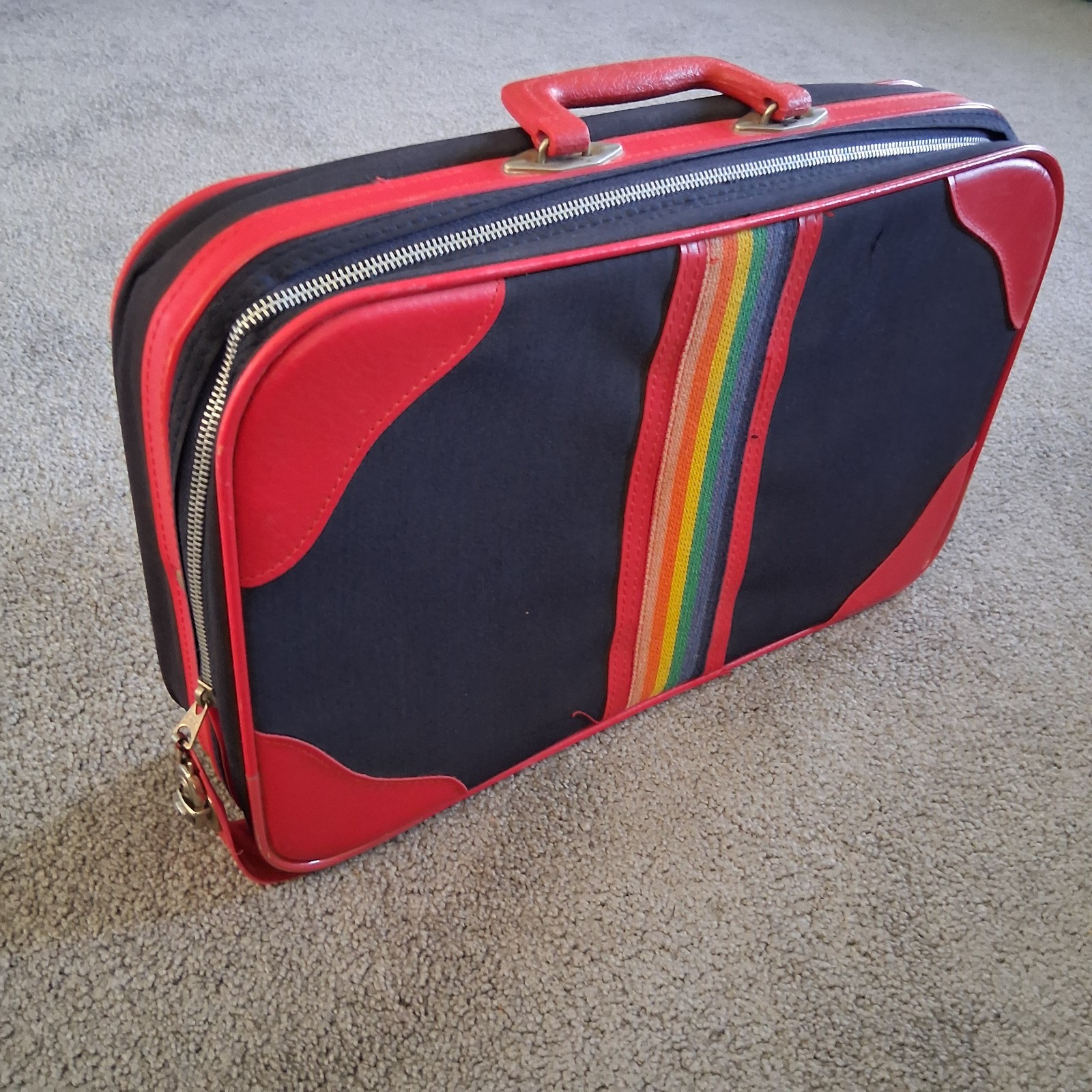 VTG  Peter’s Bag Corp NY Rainbow Canvas Vinyl Travel Suitcase  