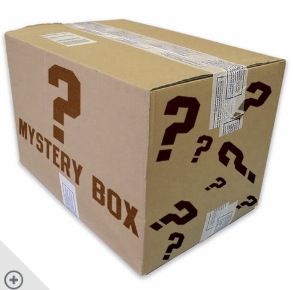 Fishing equipment/ lure Mystery  20+ items