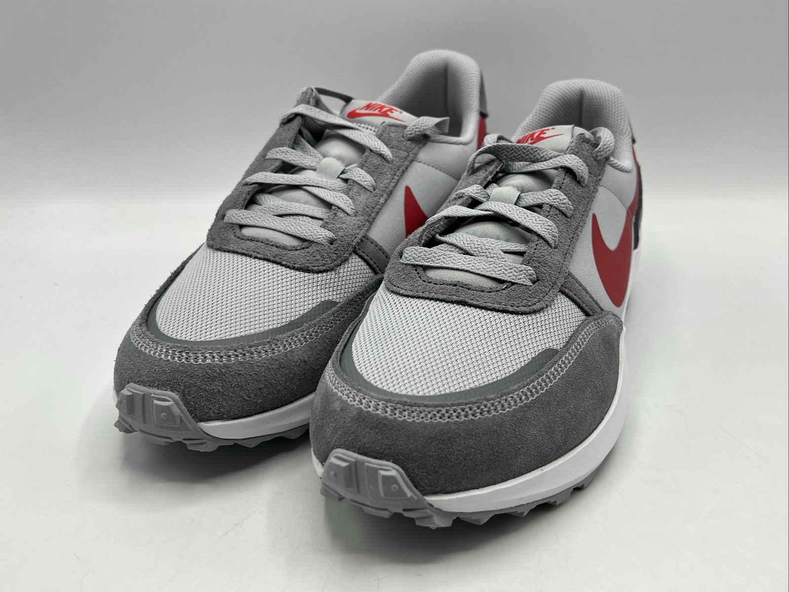 Nike Waffle Nav Men's Size 11 Gray Red Lace Up Sneakers FJ4195 004 New