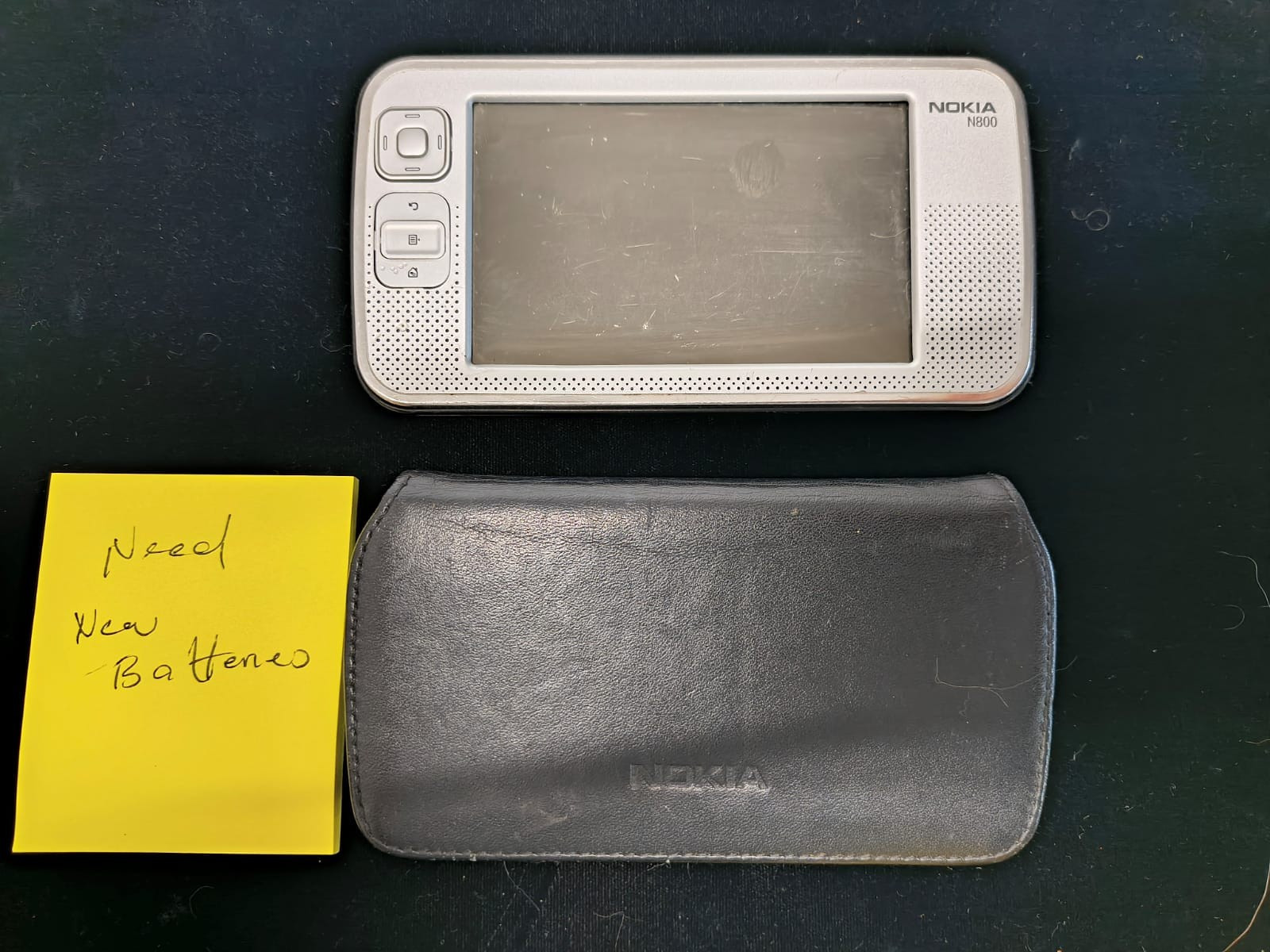 Vintage Nokia N-Series N800 Mini Tablet Pocket Size Collectible With Case