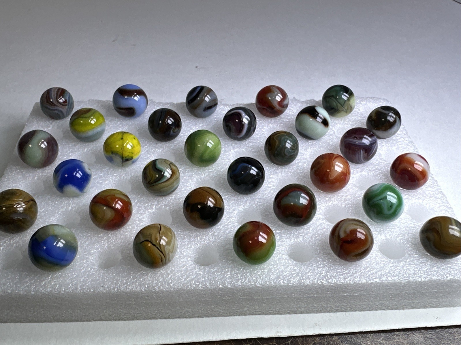 140 Lot Of 30 Jabo Swirl Marbles!