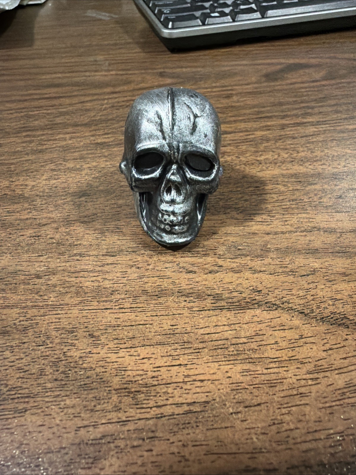 Silver Plastic Skull 1.5” X 1.5” X 1.5”