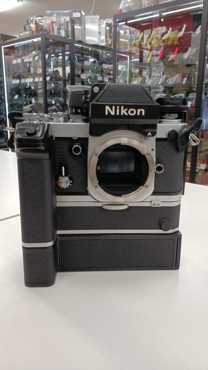Nikon F2 Photomic A Film SLR Camera w/ MD-2 Motor Drive Used From Japan