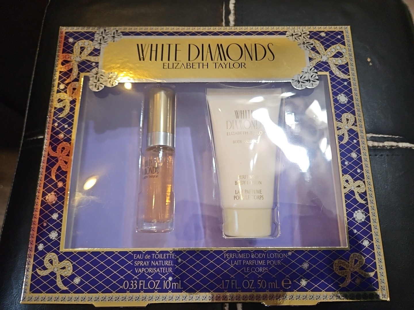 Elizabeth Taylor WHITE DIAMONDS 2 Piece Fragrance Gift Set Lotion + EDT Boxed