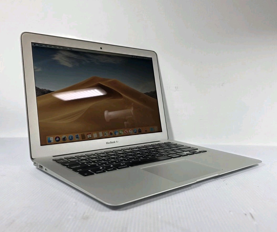 Apple Macbook Air  Mid 2013 13.3" I7 1.7GHz 4GB 256GB SSD Laptop 