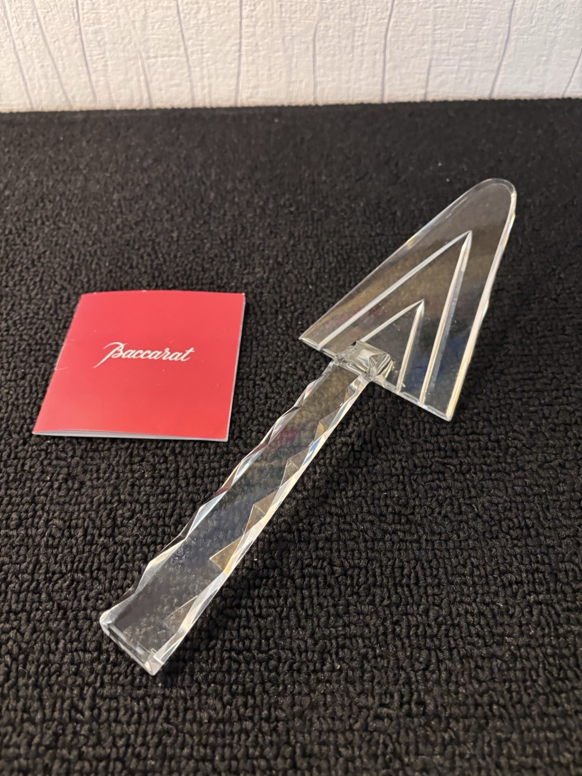 Baccarat Model 1 Crystal Pie Server