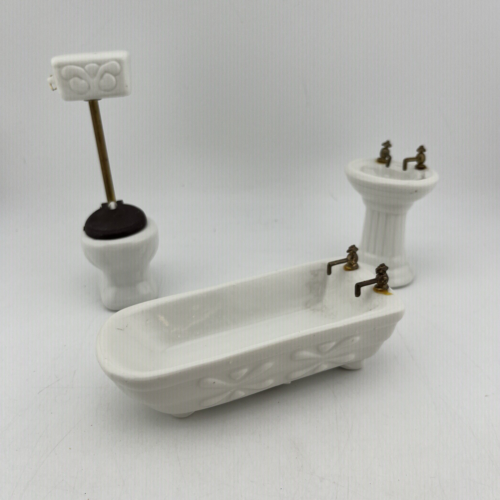 Dollhouse Bathroom Set Tub Toilet Sink All White Gold Fixtures 1:12 Scale