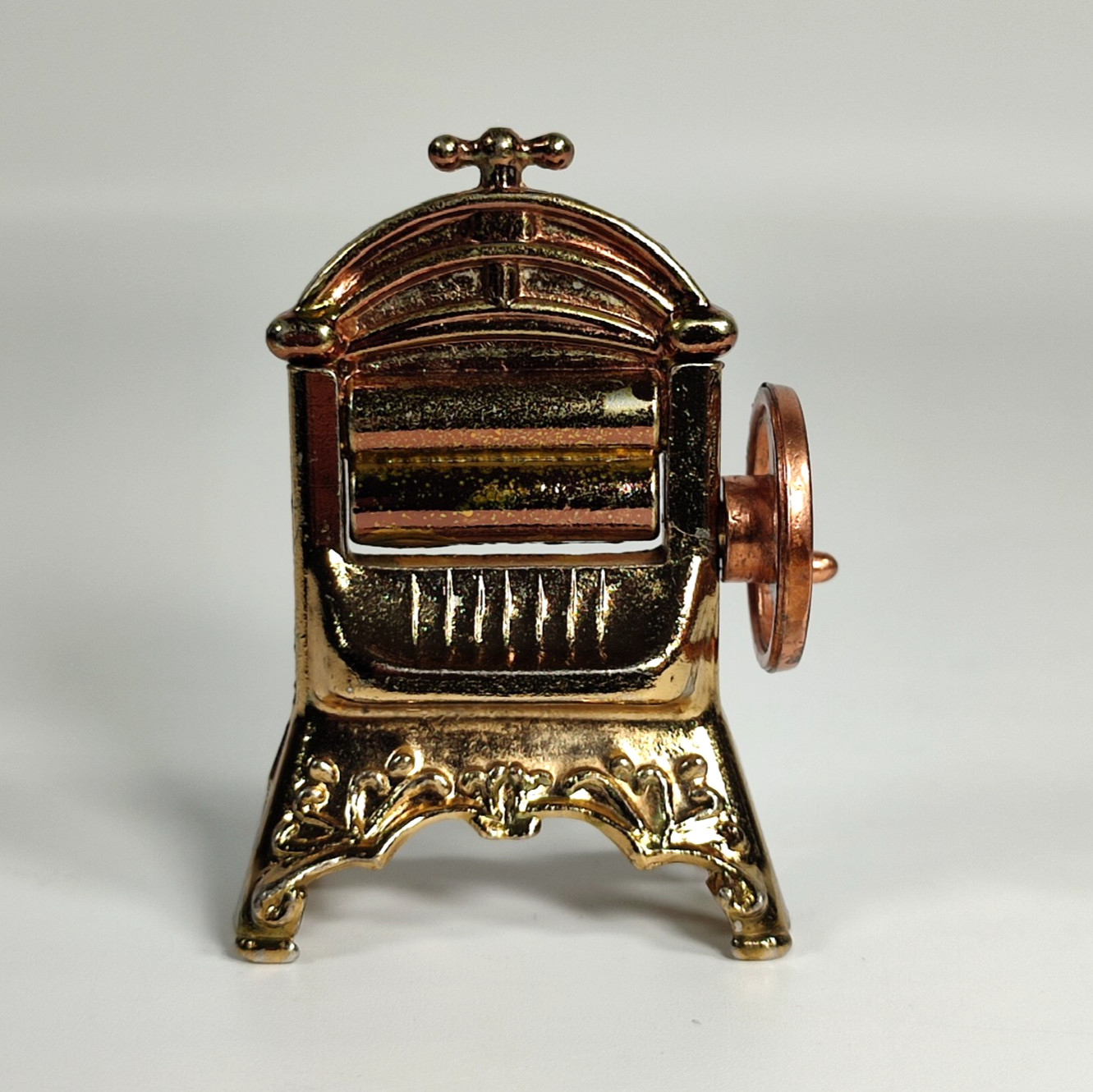 Dolls House Mangle Brass Miniature Model Laundry Wash Room 7cm Tall