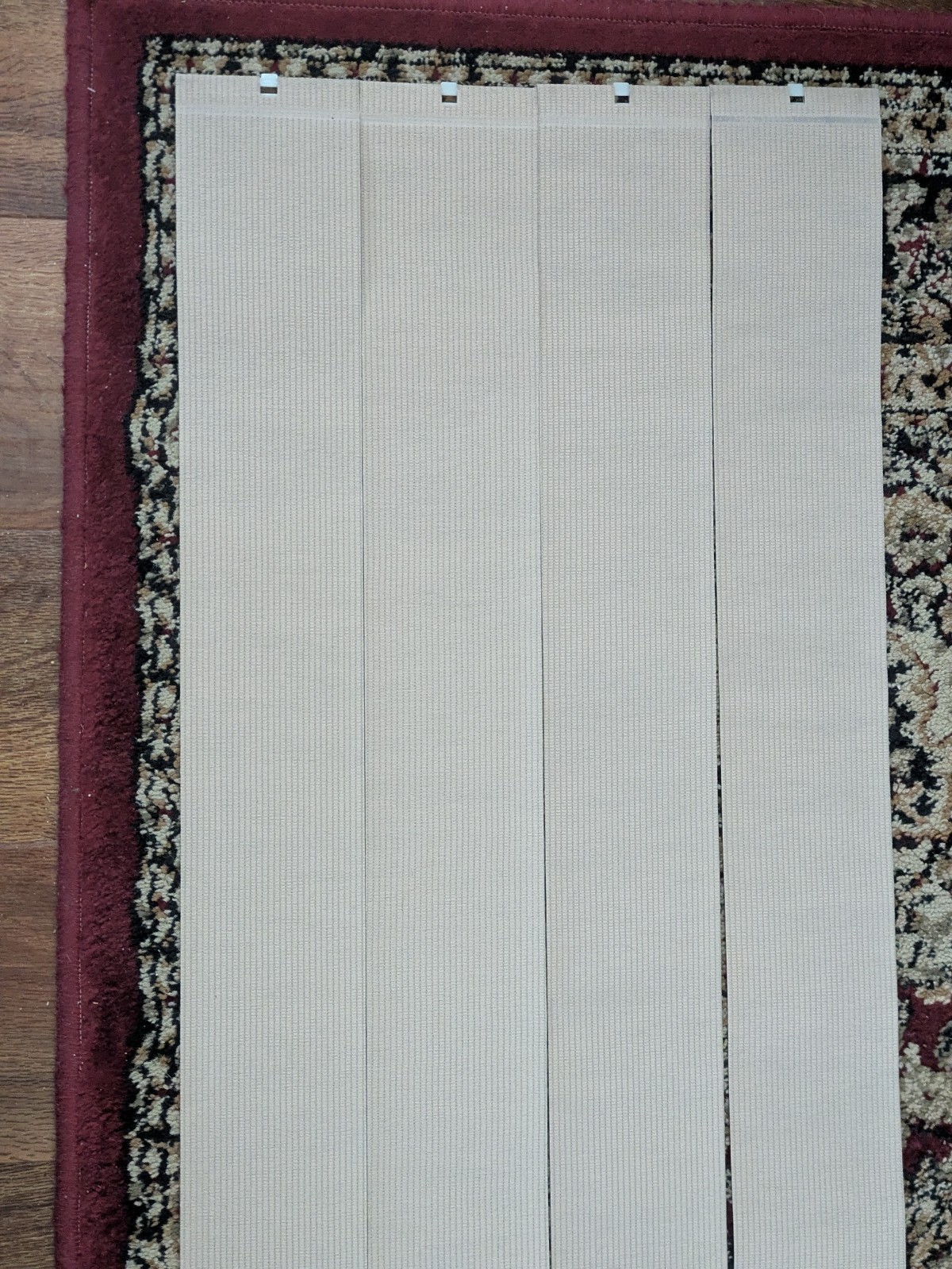 4 Vertical Blind Slats 46"x3.5" Beige Fabric Light Filtering for Sliding Doors