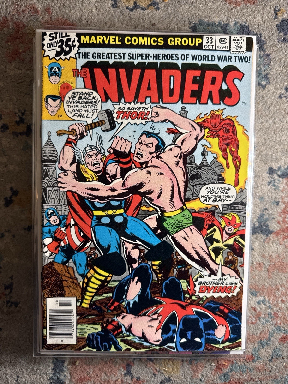 The Invaders #33 Newsstand – High Grade