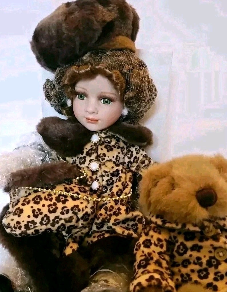 CHEETHA SAFARI DOLL & MATCHING TEDDY WINTER COAT &HAT NIB 15"
