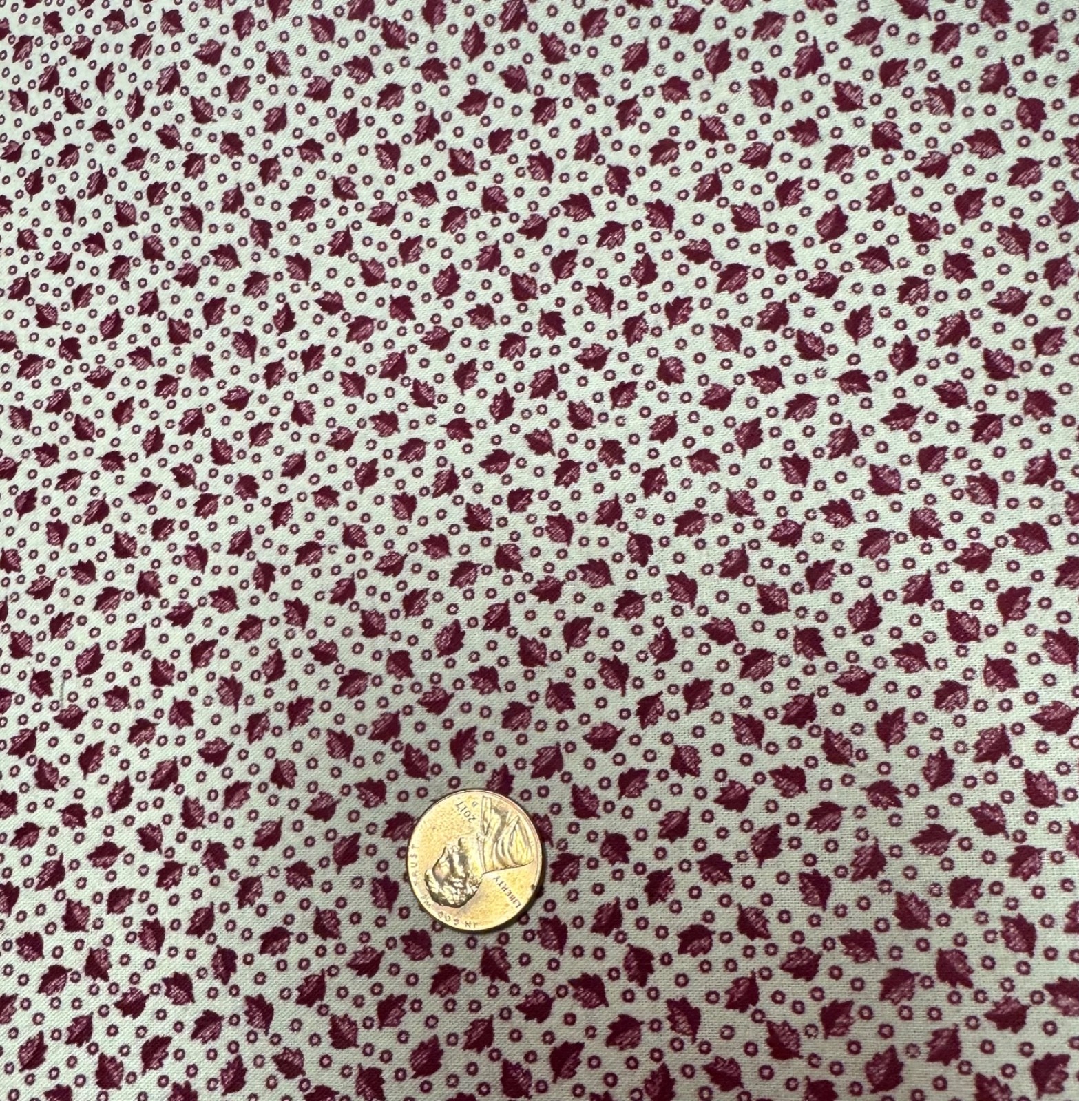 Red and White Calico Dainty 1992 Fabric 1 Yard 100% Cotton Free Shipping. SB1