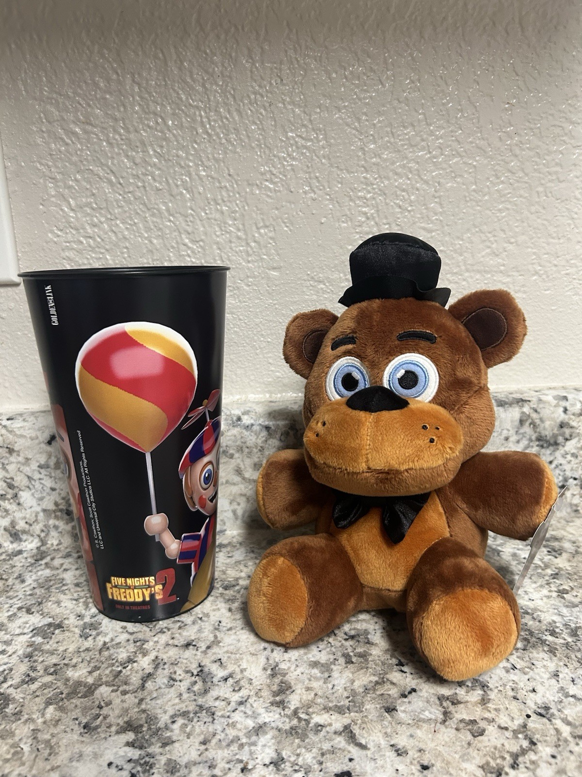 Five Nights at Freddys Classic Freddy Plush Doll GITD EYES and Movie Theater Cup