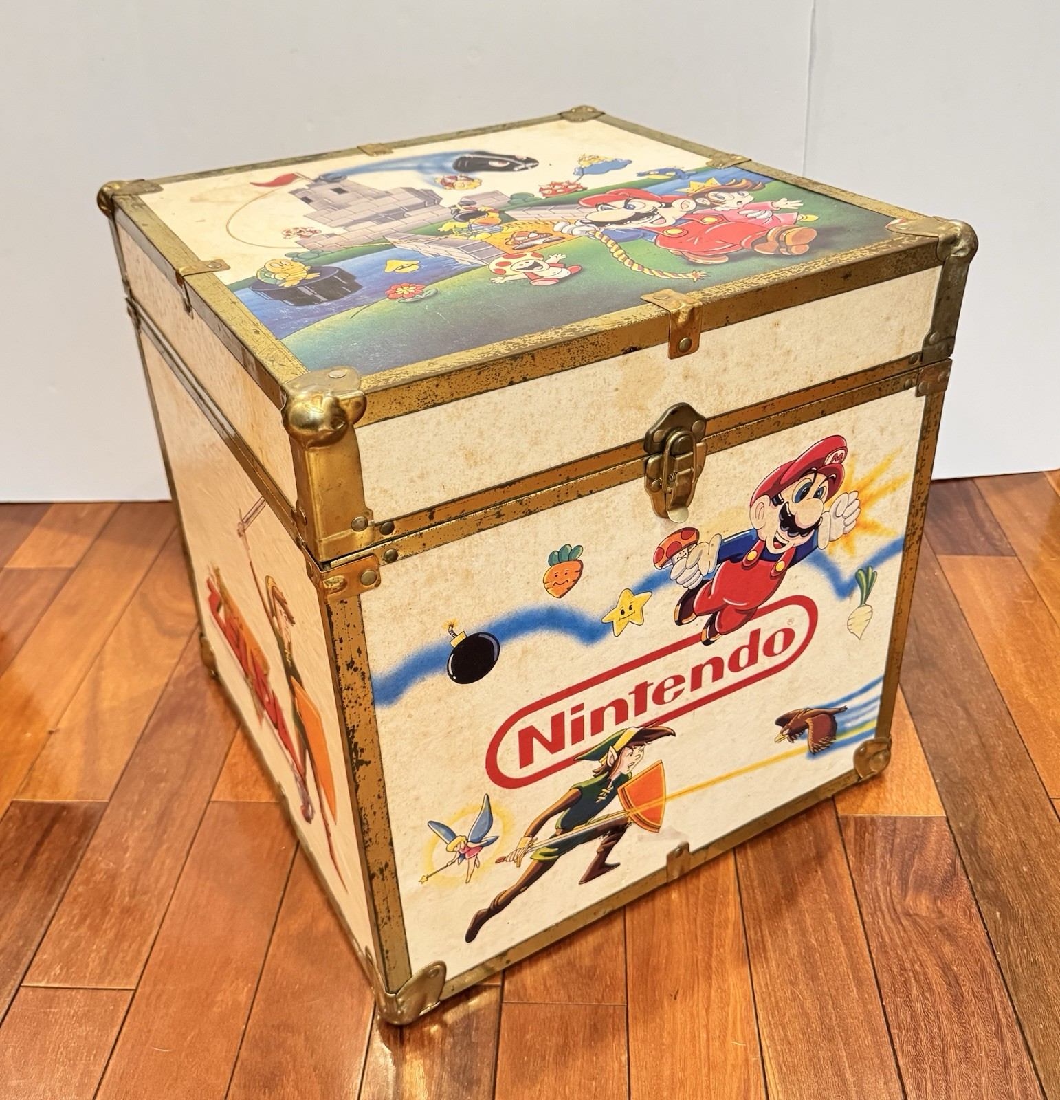 Vintage 1980s Nintendo Toy Chest Mario Zelda Storage Trunk Super Mario Bros Box
