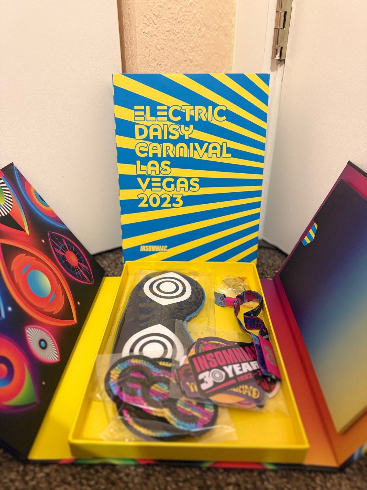 EDC Las Vegas 2023 Swag Box, Everything included (WITH GA WRISTBAND) EDC LV