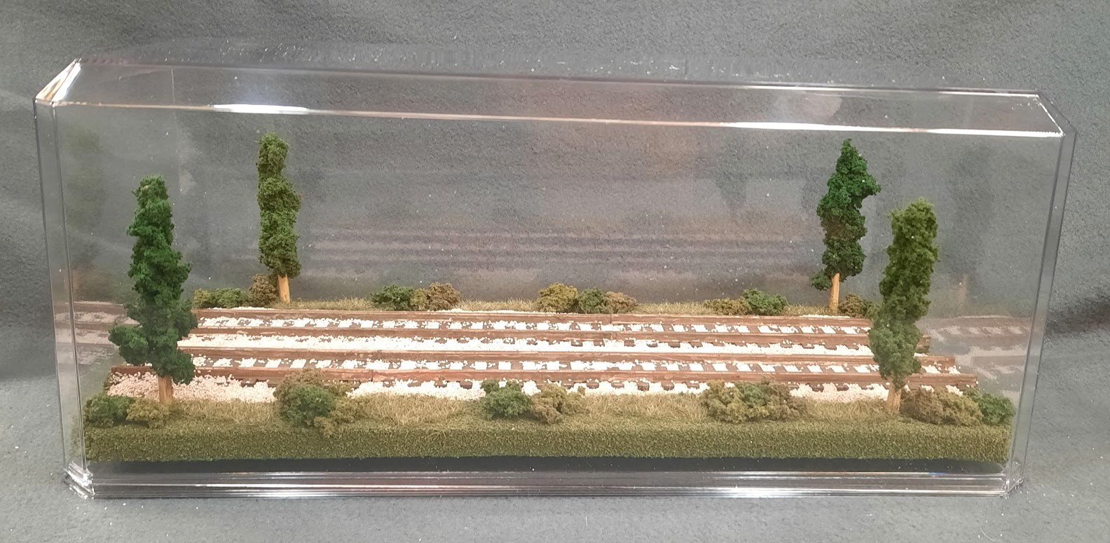 S SCALE  16" DOUBLE TRACK  DISPLAY CASE- "SUMMER SCENE"-FOR  ANY S TRAINS