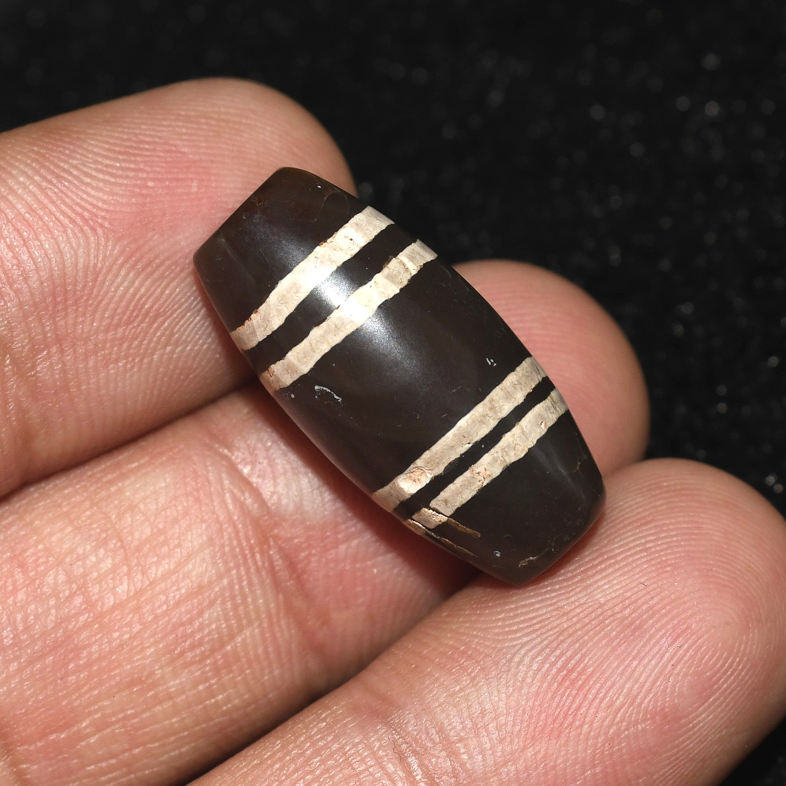 Large Ancient Central Asian Agate Stone Chungzi Dzi Bead in good Condition