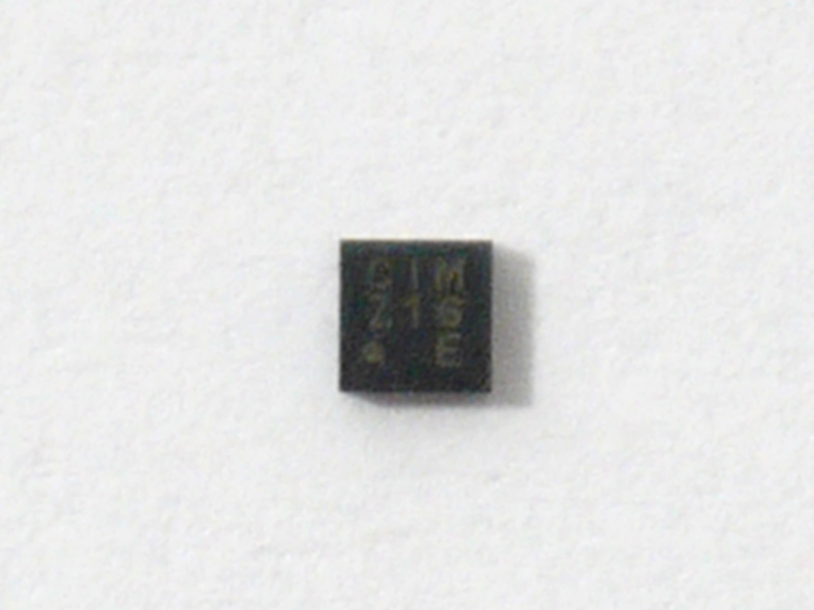 SLG4AP012 SLG4AP 012 QFN 8pin Power IC Chip Chipset
