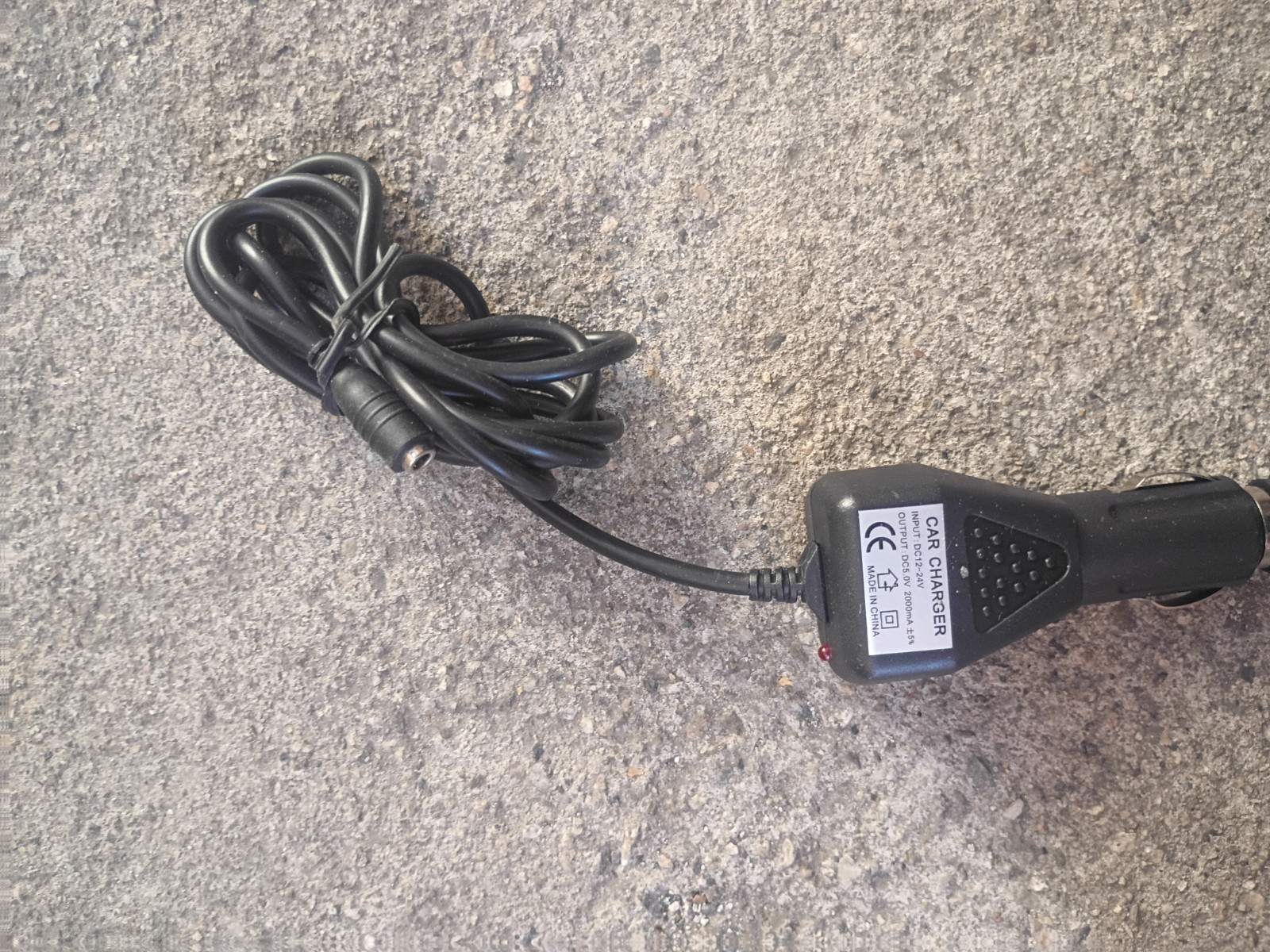 Celltronix Hypergear LCD Car Charger Multiple Connectors Motorola Samsung LG