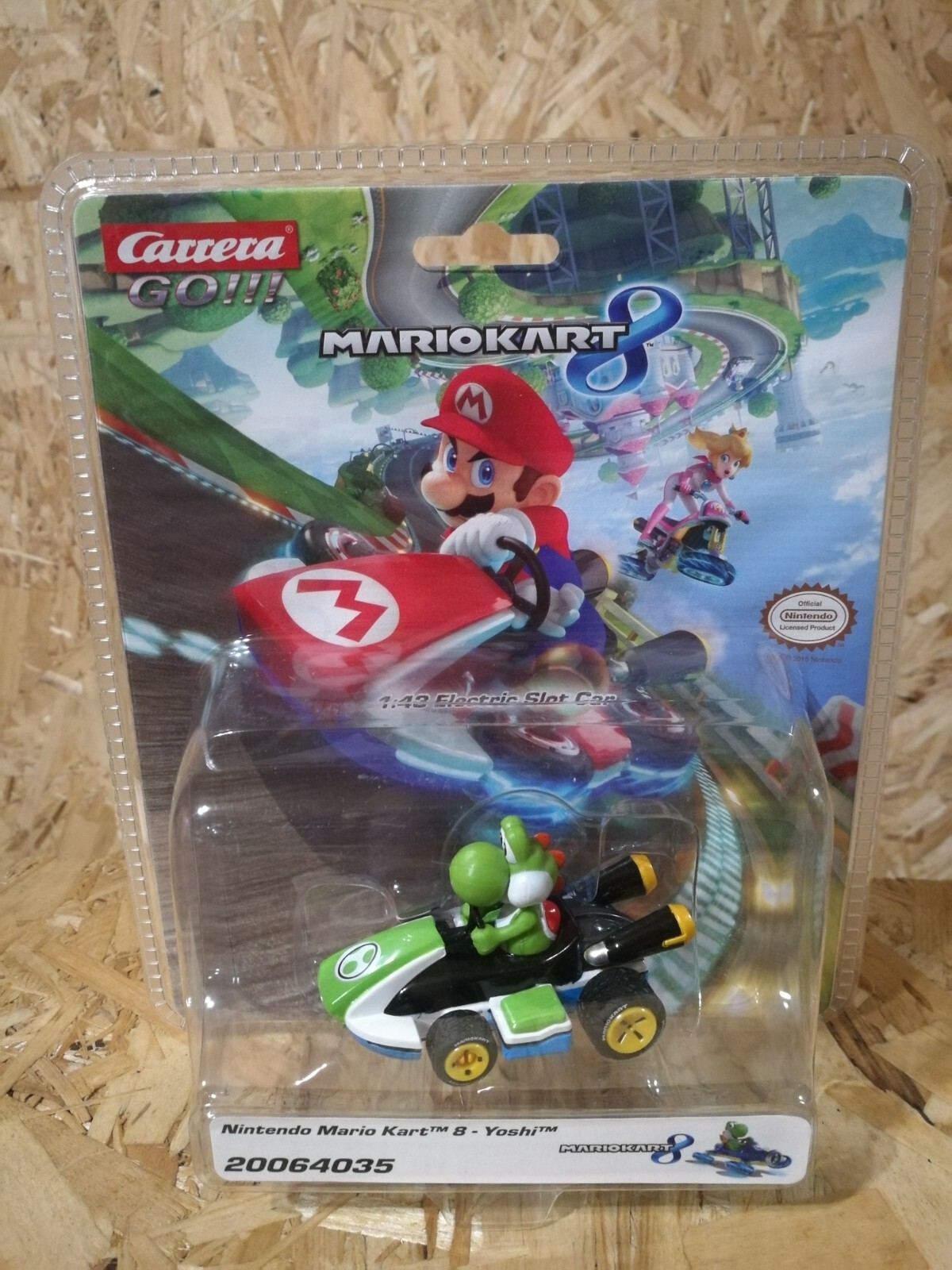 Carrera Go!!! #64035 Nintendo Mario Kart 8 - Yoshi 1:43 Analogue Slot Car
