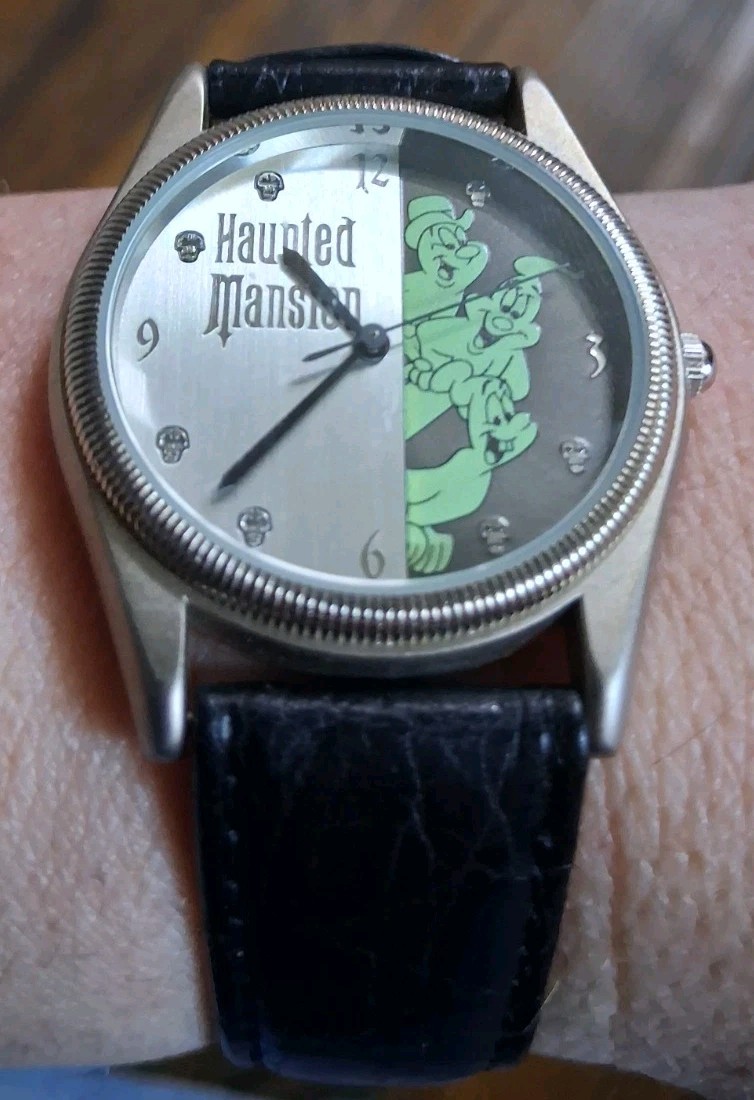 Haunted Mansion Limited Edition Hitchhiking Ghosts Watch Rare