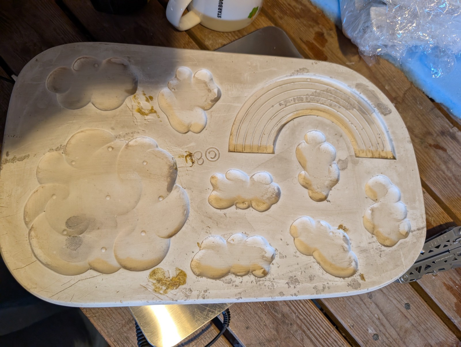 Rainbow And Clouds Vintage Slip Casting Ceramic Mold