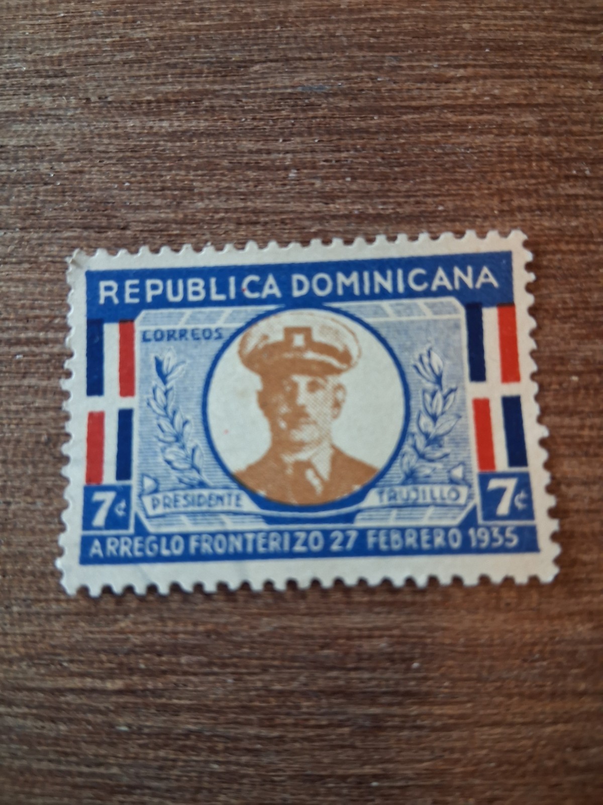 DOMINICAN REPUBLIC - Stamp - Sc# 301 - Treaty/Domica &Haiti - 1935 - Mint ng - V