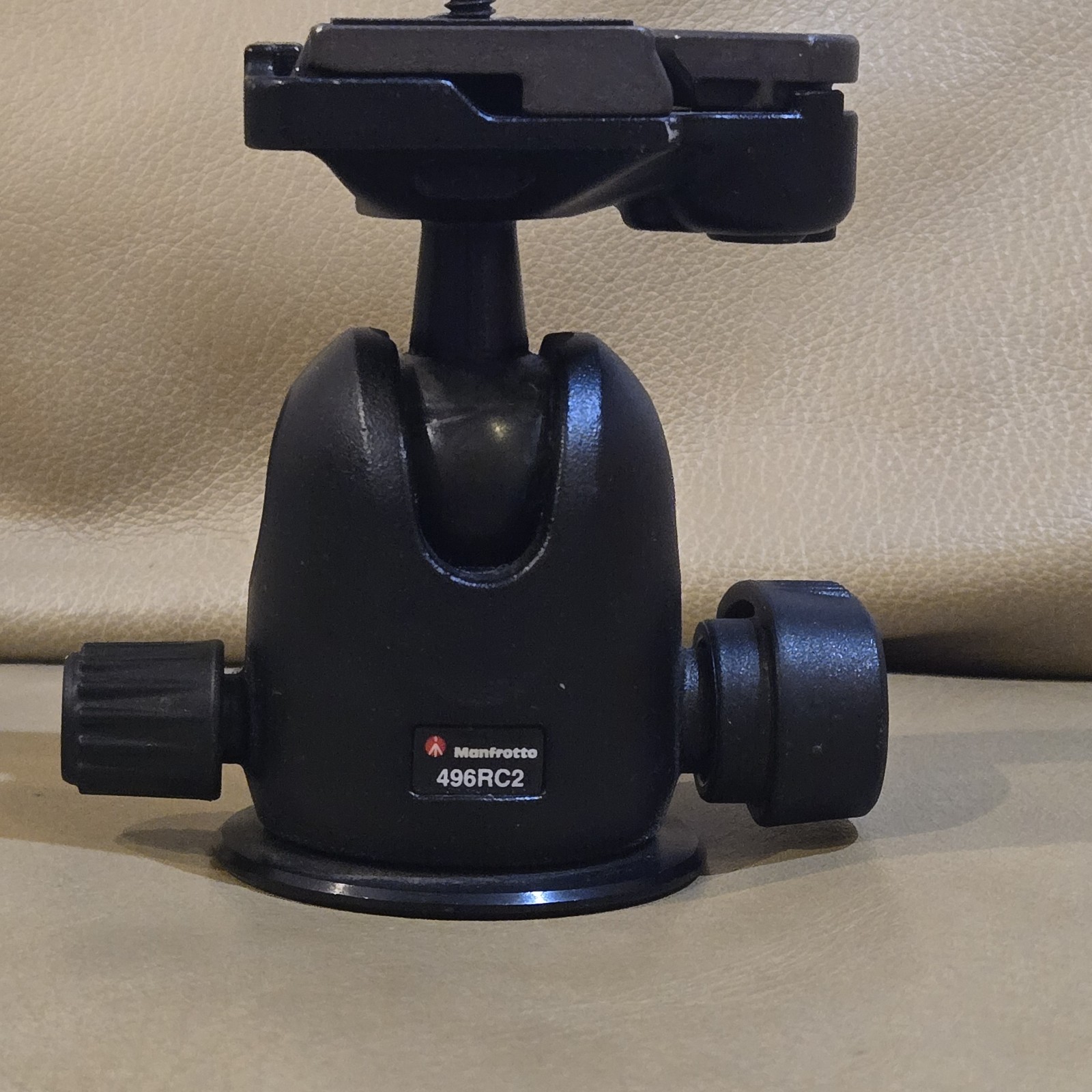 Manfrotto 496RC2 Compact Ball Head with Quick Release Plate