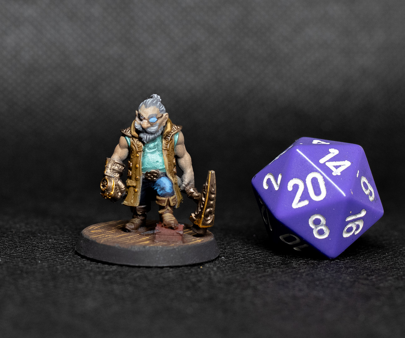Pro Painted 32mm Male Gnome Artificer Miniature | D&D Inventor Alchemist Mini