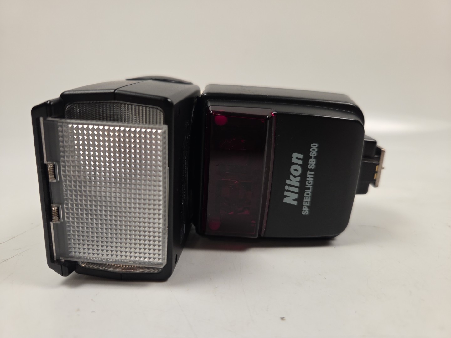 Nikon Speedlight SB-600 Shoe Mount Flash For NIKON DSLR CAMERA Tested