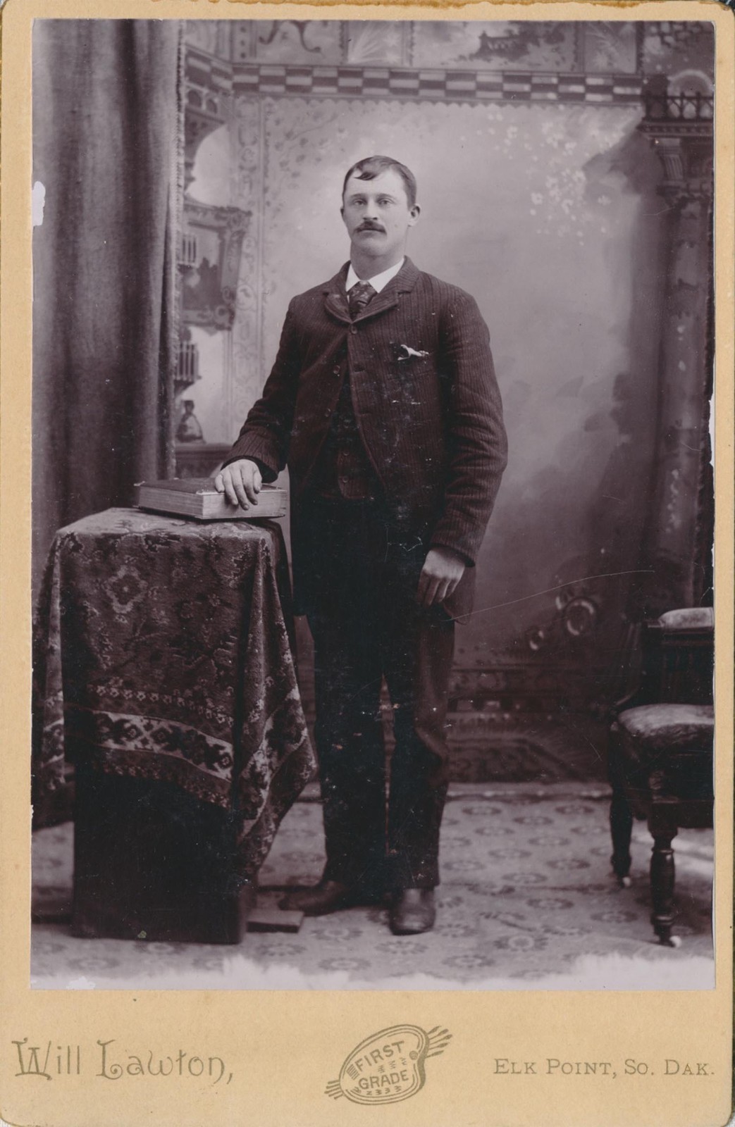 Cabinet Card Antique Photo Man Mustache Elk Point SD Will Lawton Backdrop Suit
