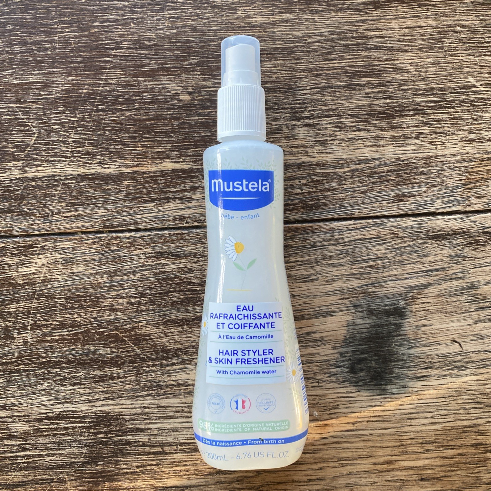 Mustela Baby Hair Styler & Skin Freshener With Chamomile Water 6.76 oz EXP 4/28