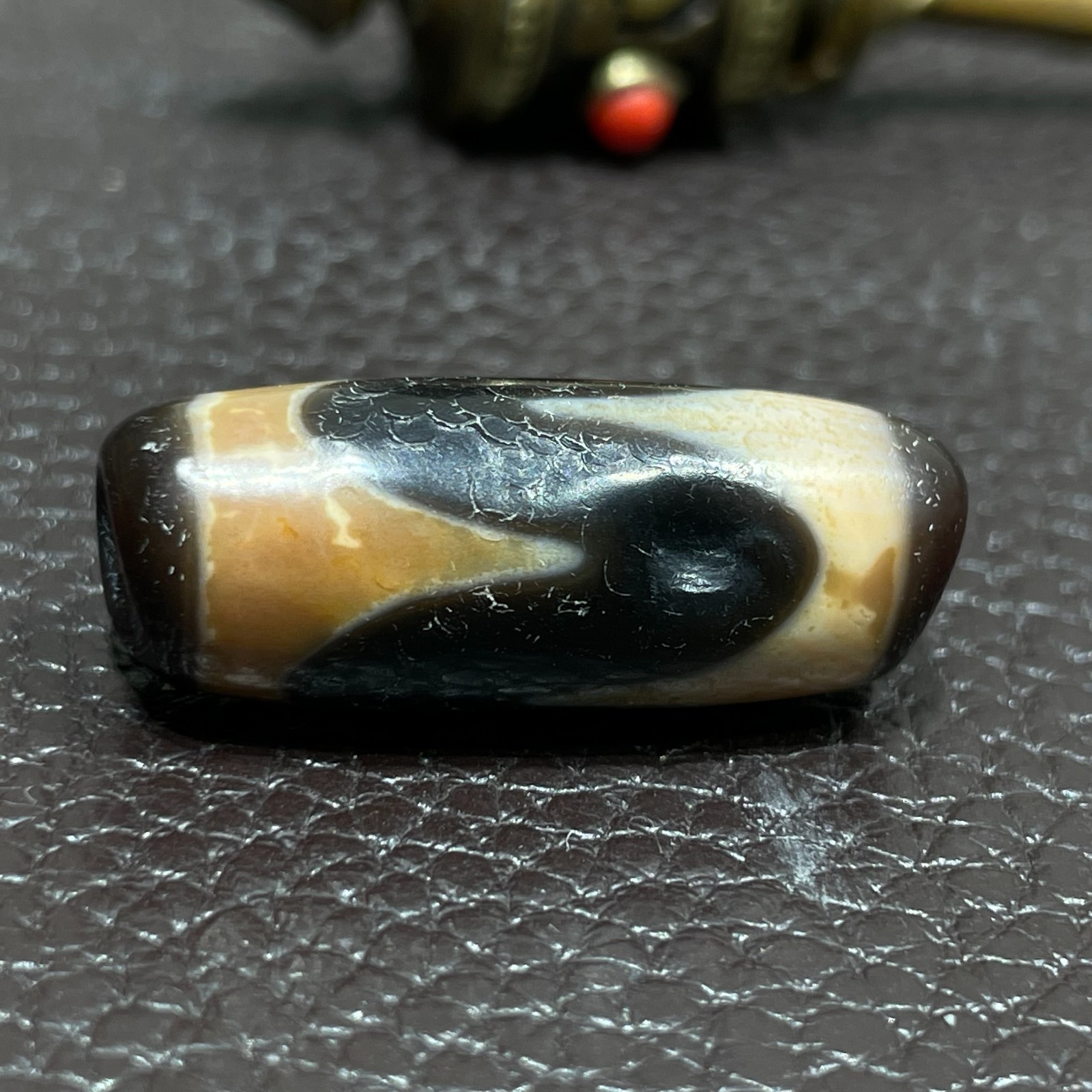 Cinnabar Medicine Pit Old Agate DZI Beads Tiger Tooth Amulet Pendant 28mm #4507