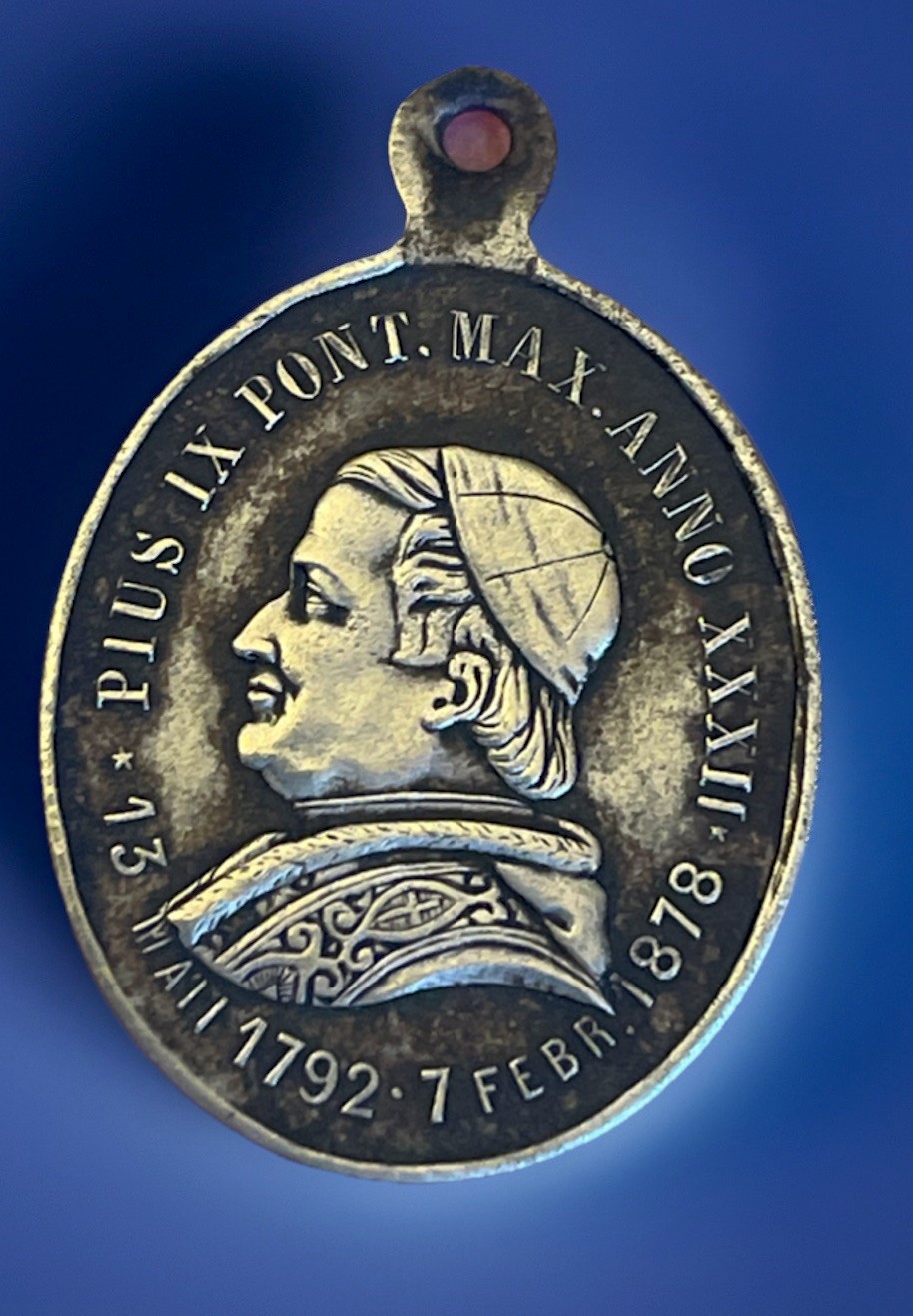 Antique Catholic 1878 Pope Pius IX Gold Tone Religious Medal