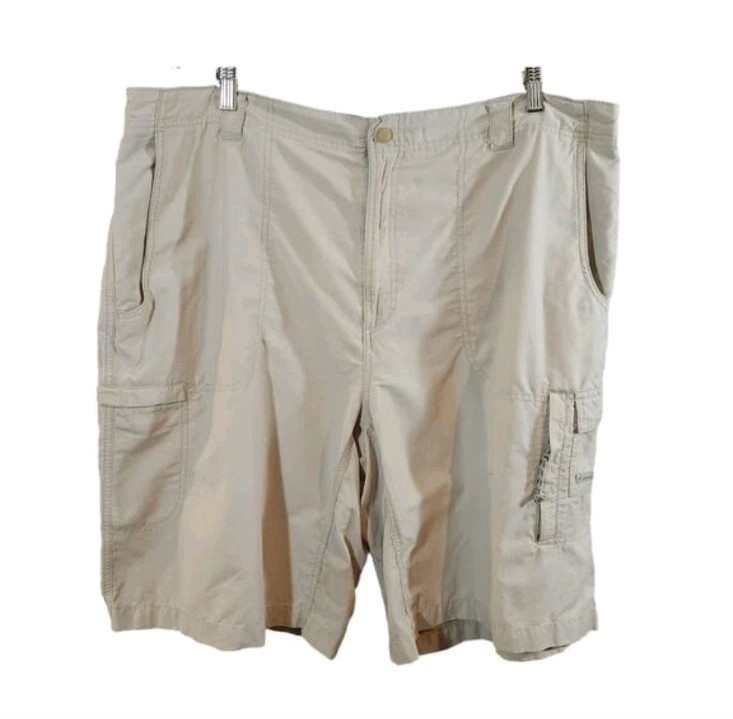 Columbia Khaki 10" Elastic Waist Cargo Shorts Hiking Outdoor Summer 42