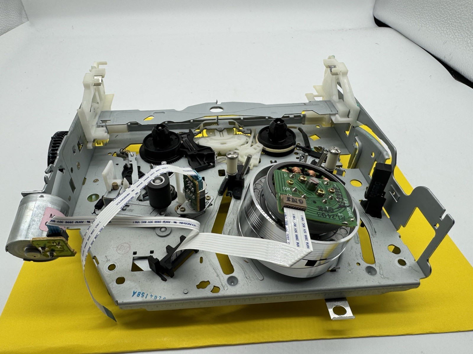 VCR Assembly Only- Parts- Samsung DVD-V2000 DVD-VCR Combo Player - Part Only