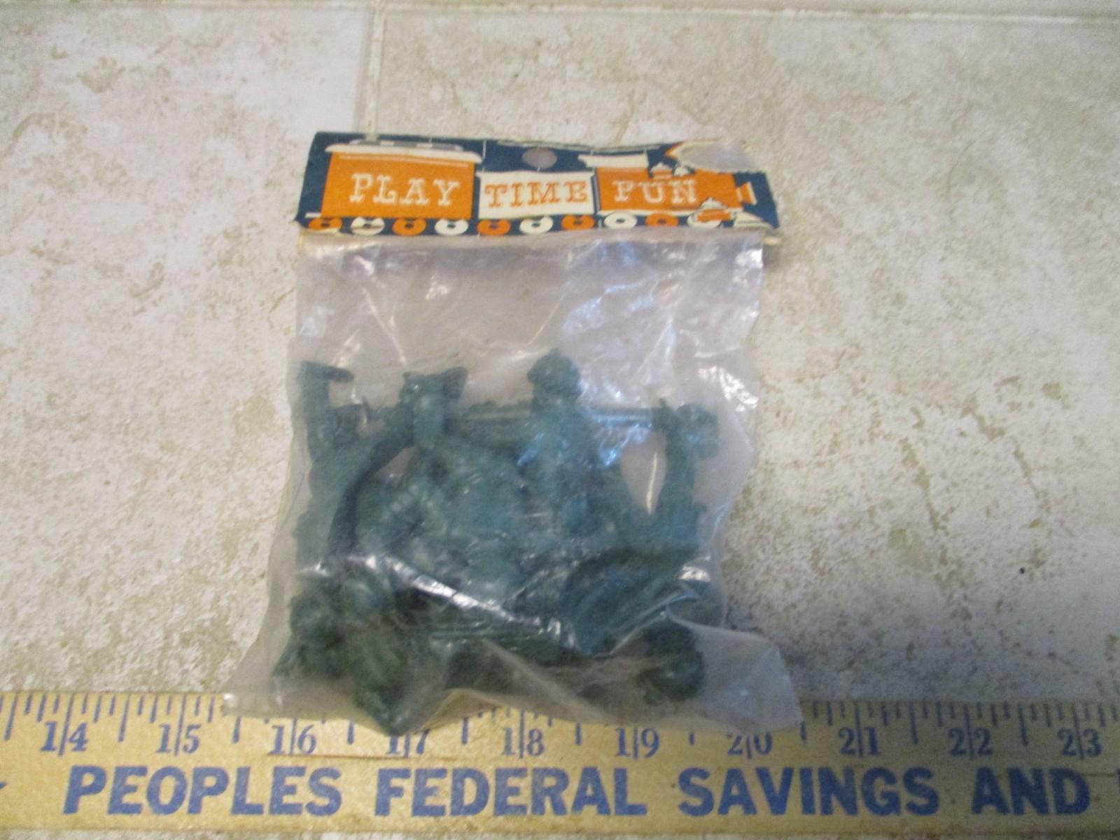 VTG NOS Bag Play Time Fun Green Plastic Army Men Soldiers Figures USA Dime Store