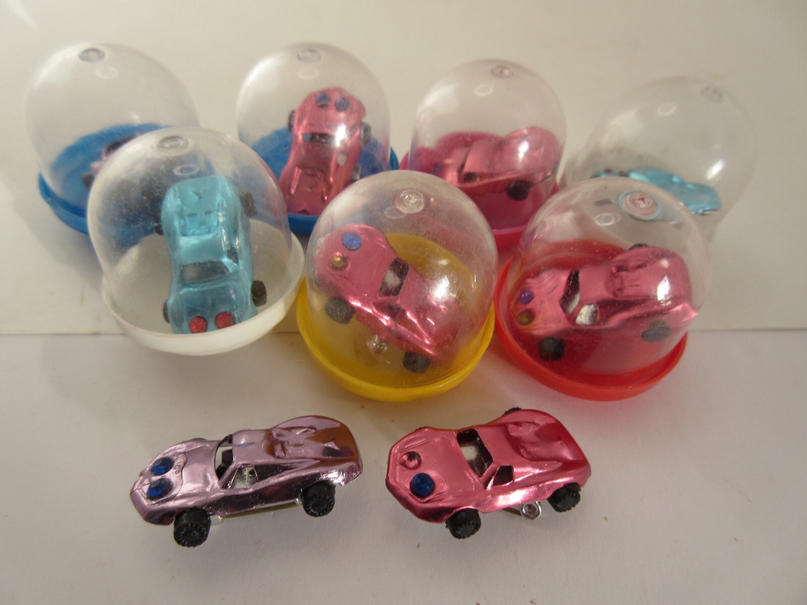 9 Old Vintage Metallic Paint Metal Race Car Pins Vending Gumball Machine Toys