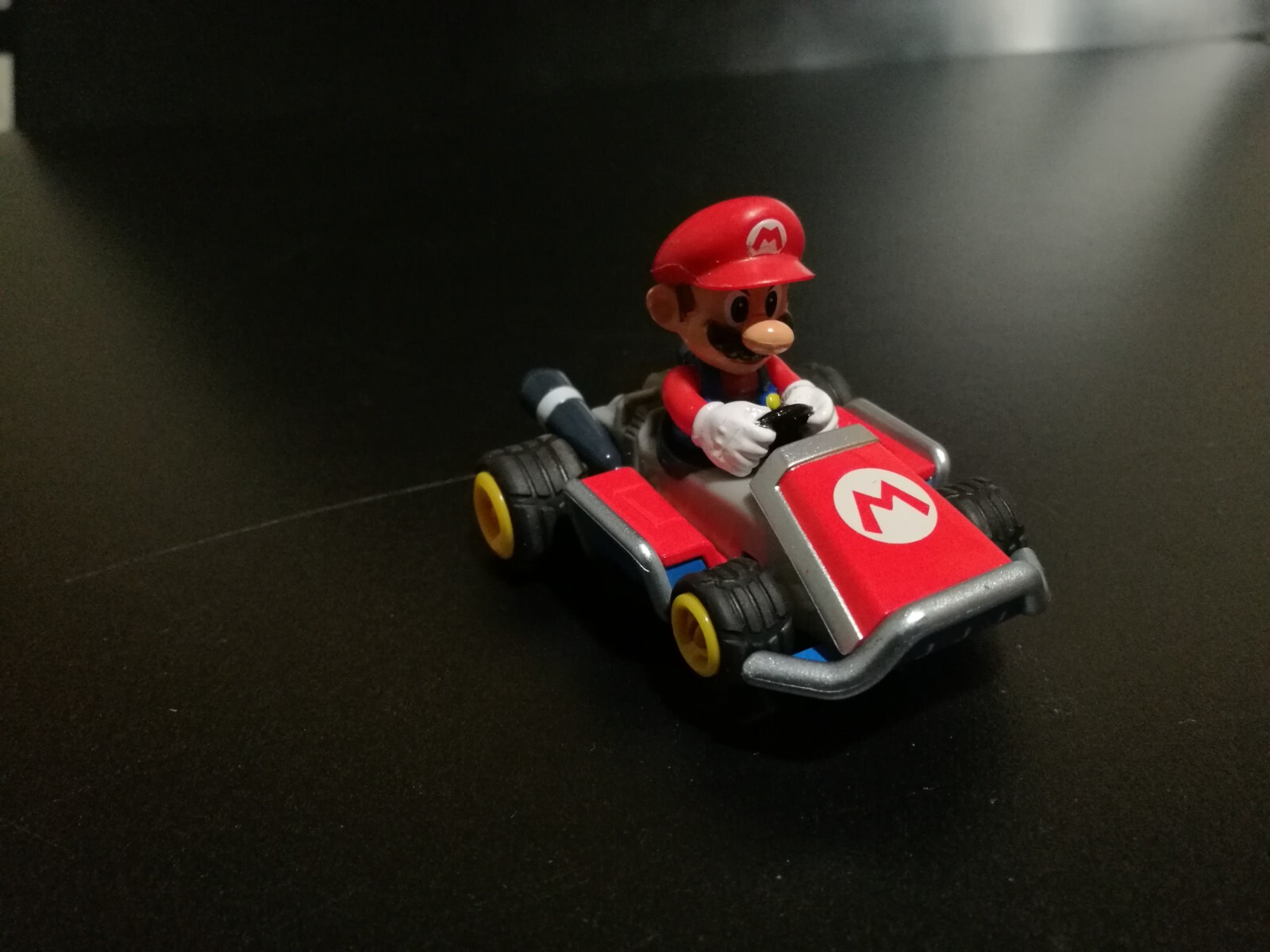 Carrera Go!!! #61266 Nintendo Mario Kart 7 "Mario" 1:43 Analogue Slot Car