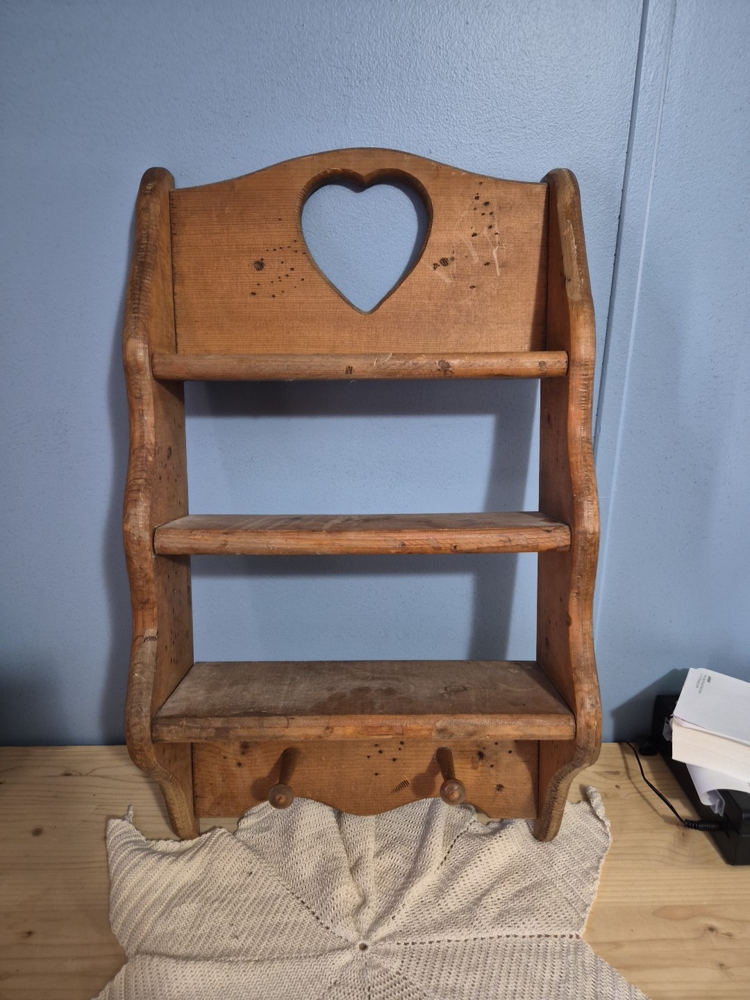 Vintage Wood Wall Display Trinket Shelf Heart Cutout 24" Cottagecore Farmhouse