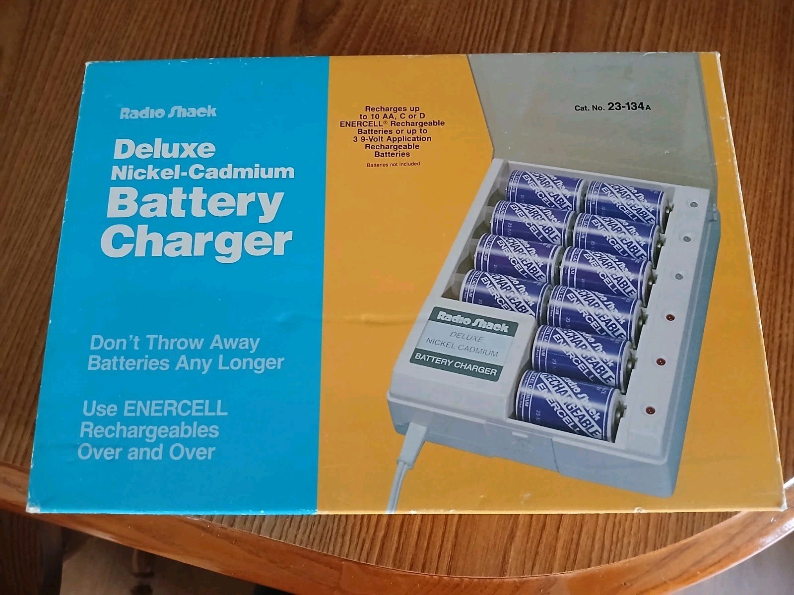 Vintage Radio Shack Archer 23-134A NiCd Battery Charger 