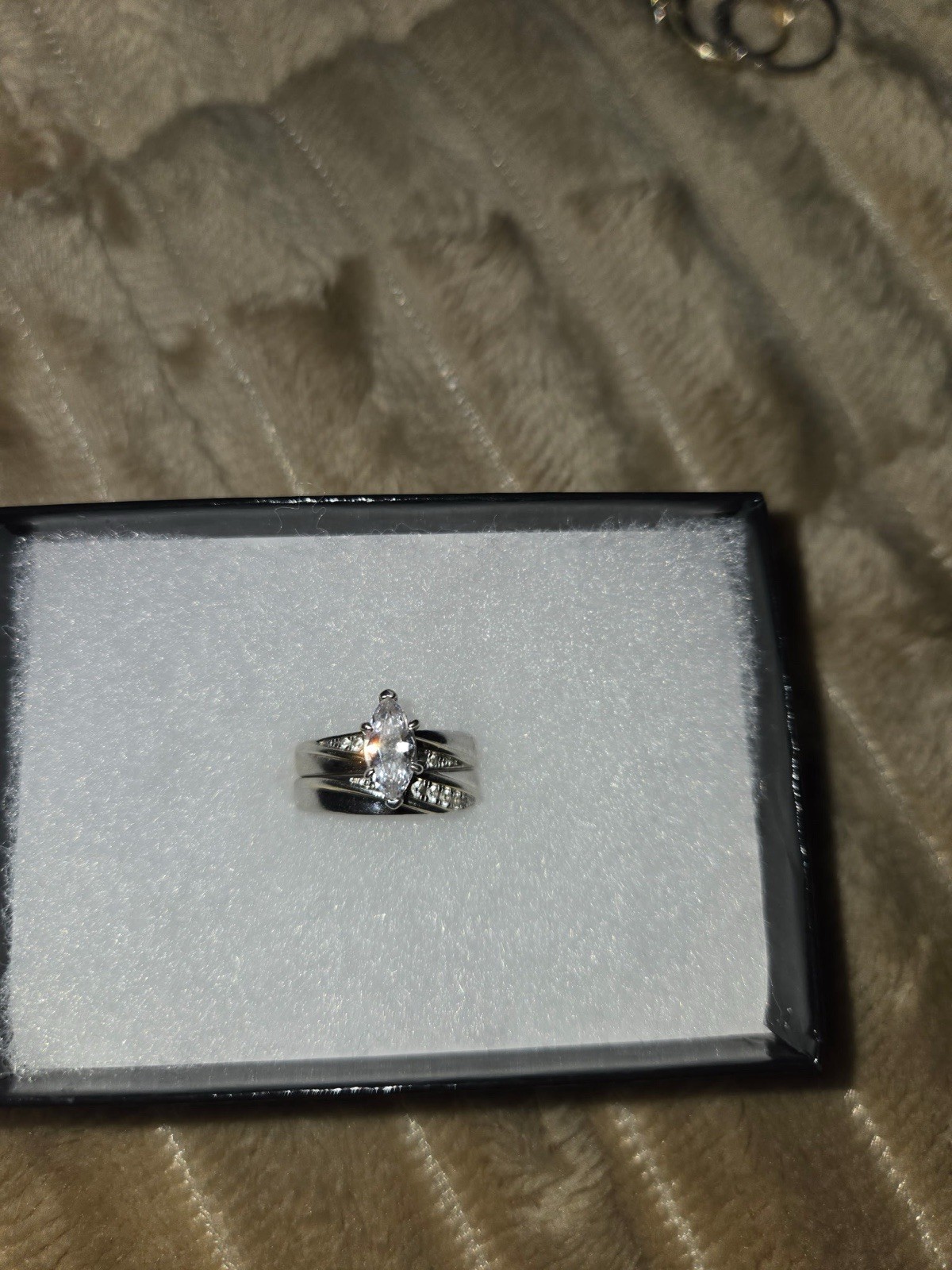 Silver Engagement/Wedding Ring Set with cubic zirconia  Center Stone