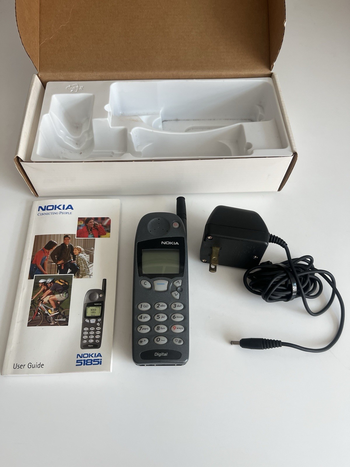Nokia 5185i Vintage Cell Phone with Manual Charger and Box. Tested Works