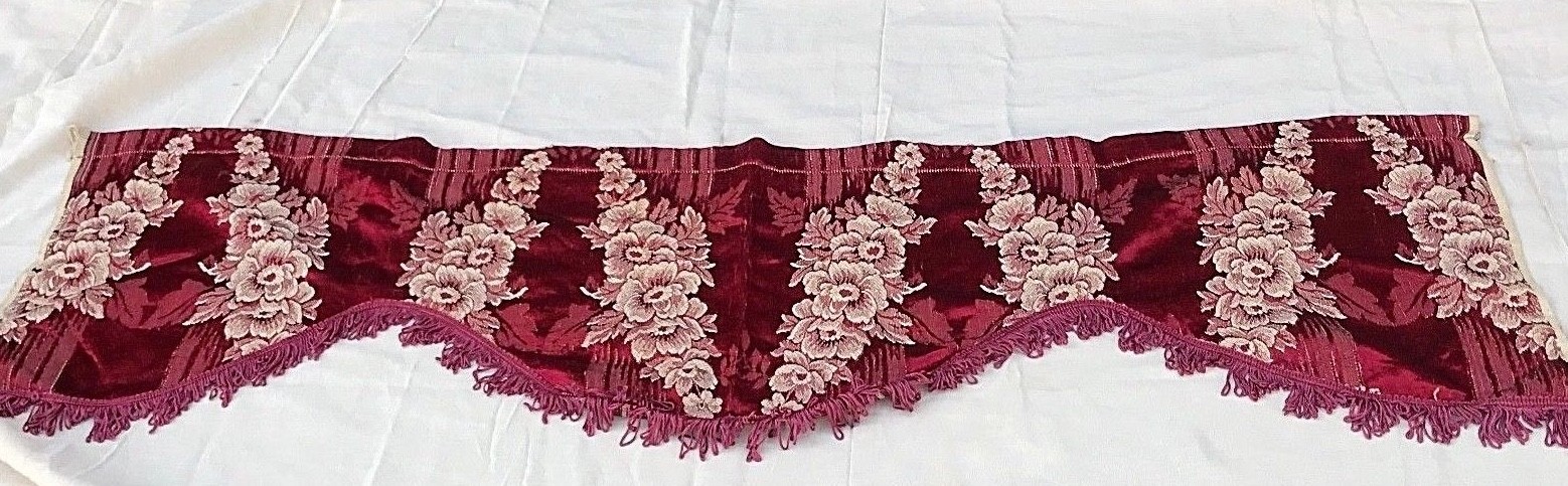 Vintage Valance Curtain Floral Deep Red Scallop Hem Trim Pocket Rod  46" W x 18