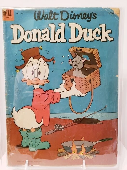 22066: Dell WALT DISNEY'S DONALD DUCK #29 VG Grade
