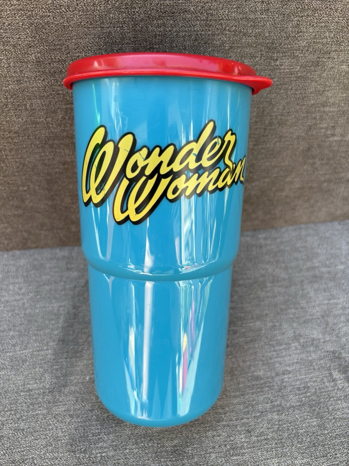 Tupperware Wonder Woman Mug ONLY w/Cap Lid 29.59oz 875ml