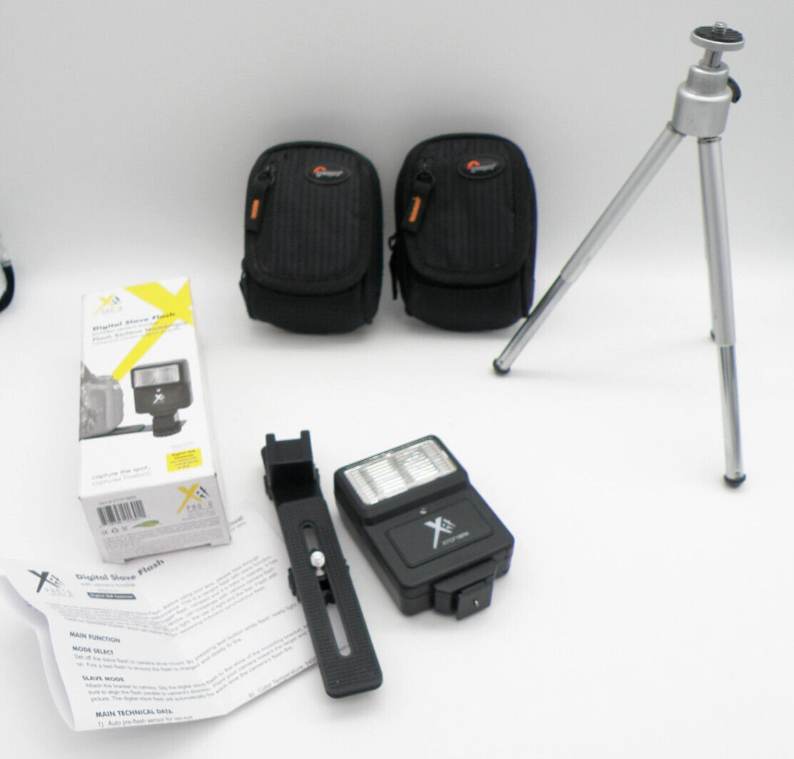 Lot  Digital camera stuff - LowePro Belt cases - Xit Photo Slave Flash - Tripod